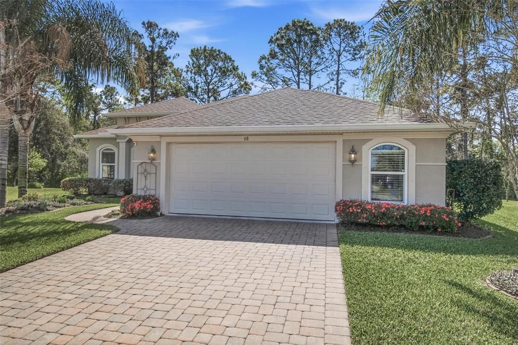For Sale: $525,000 (3 beds, 2 baths, 1943 Square Feet)