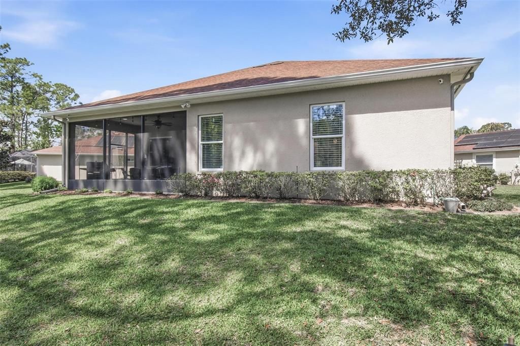 For Sale: $525,000 (3 beds, 2 baths, 1943 Square Feet)