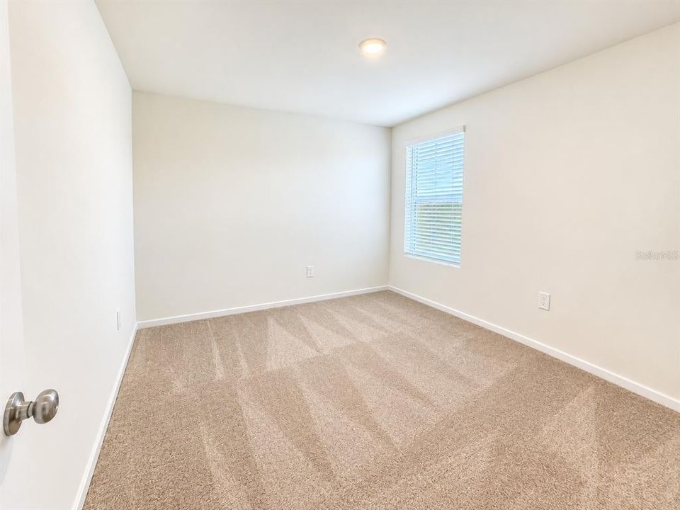 For Rent: $2,999 (6 beds, 3 baths, 2600 Square Feet)