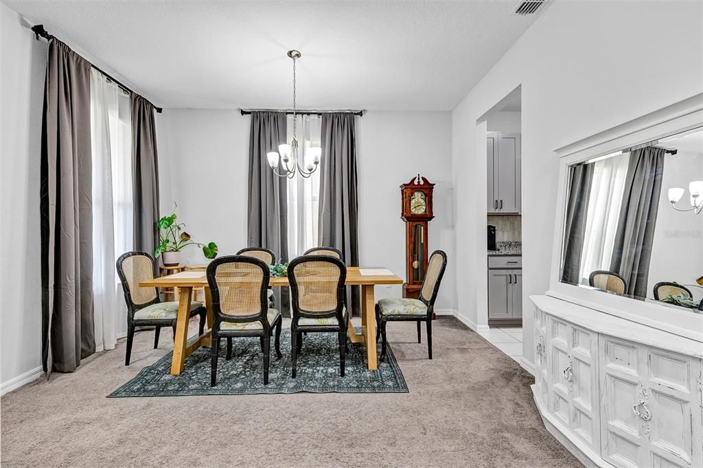 En Venta: $374,500 (3 camas, 2 baños, 1509 Pies cuadrados)