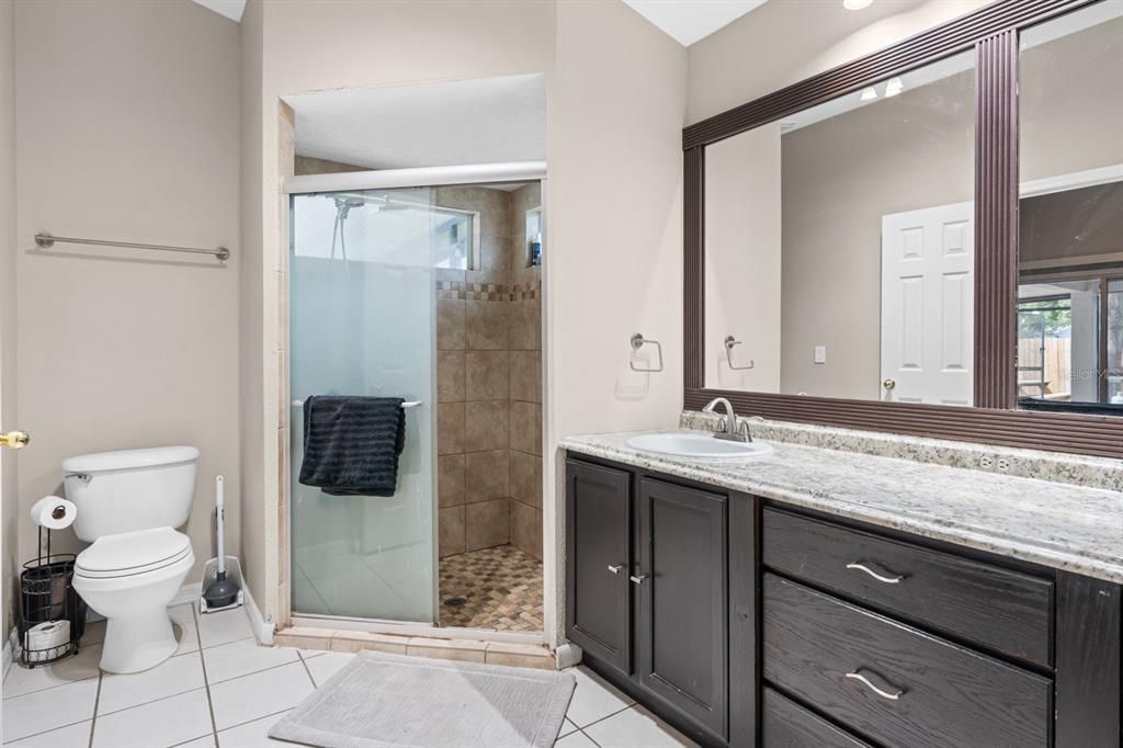 For Sale: $450,000 (4 beds, 2 baths, 1810 Square Feet)