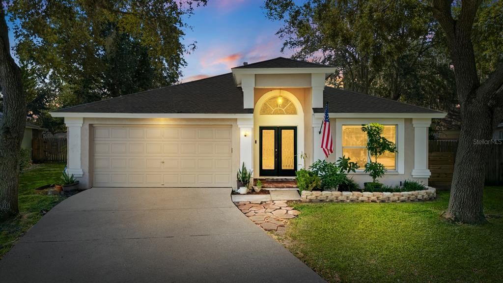 For Sale: $450,000 (4 beds, 2 baths, 1810 Square Feet)