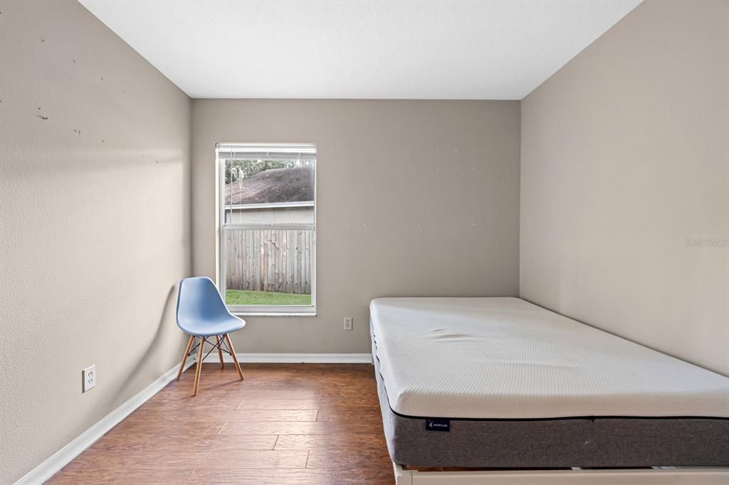 For Sale: $450,000 (4 beds, 2 baths, 1810 Square Feet)
