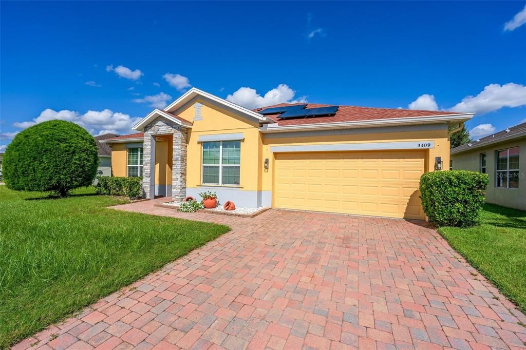 На продажу: $329,900 (4 спален, 2 ванн, 2518 Квадратных фут)