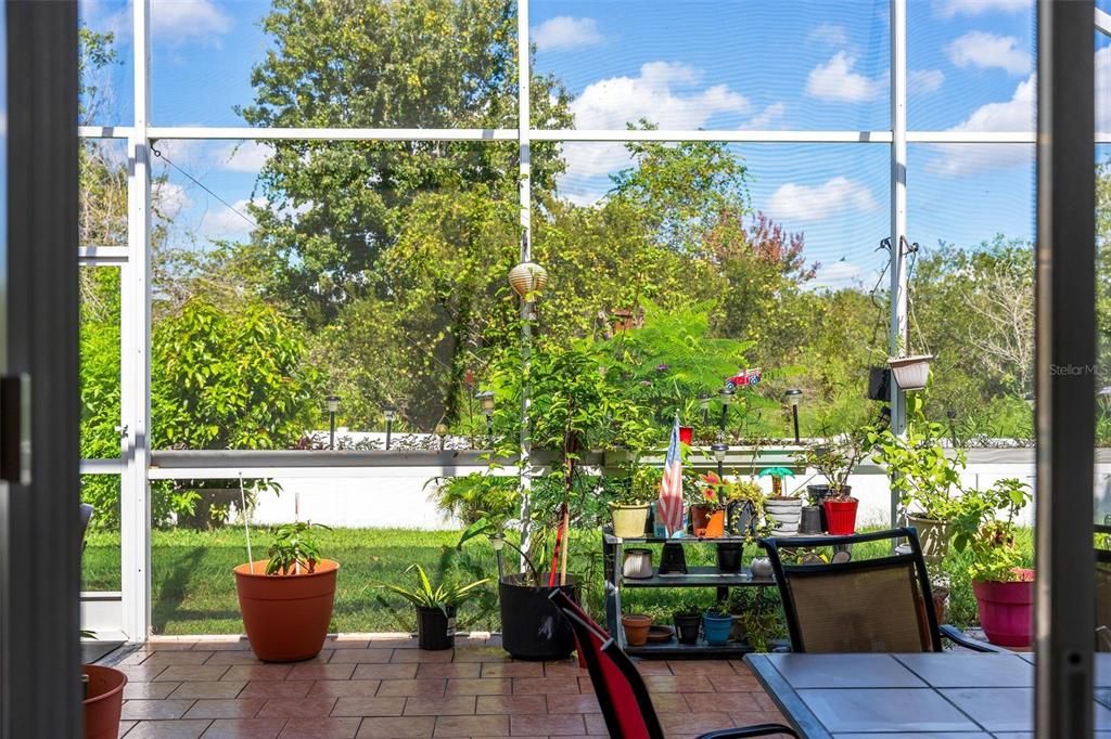 На продажу: $329,900 (4 спален, 2 ванн, 2518 Квадратных фут)