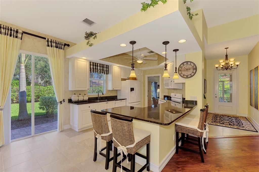 En Venta: $589,000 (3 camas, 3 baños, 2008 Pies cuadrados)