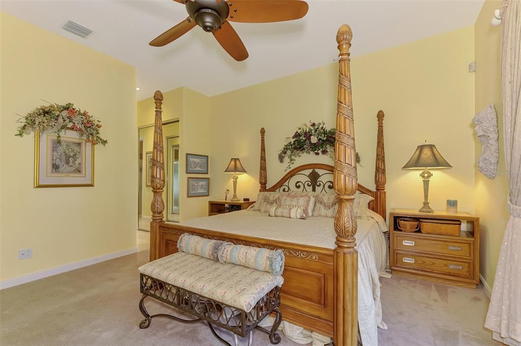 En Venta: $589,000 (3 camas, 3 baños, 2008 Pies cuadrados)