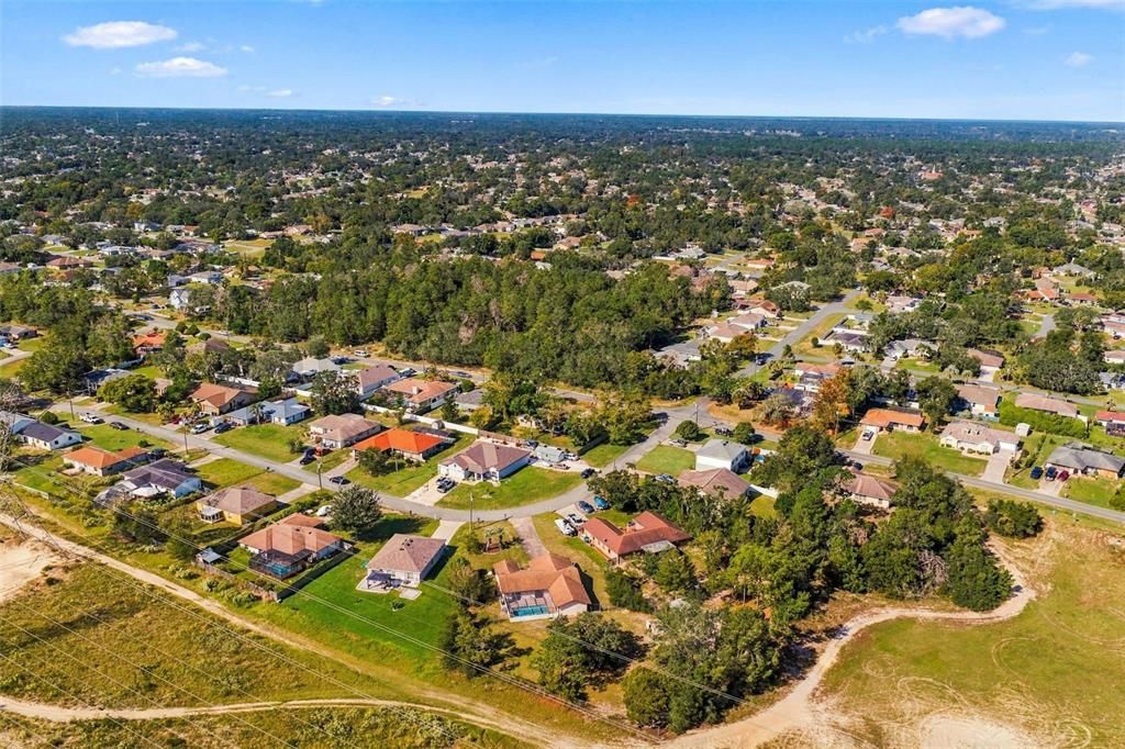 En Venta: $349,900 (3 camas, 2 baños, 1592 Pies cuadrados)