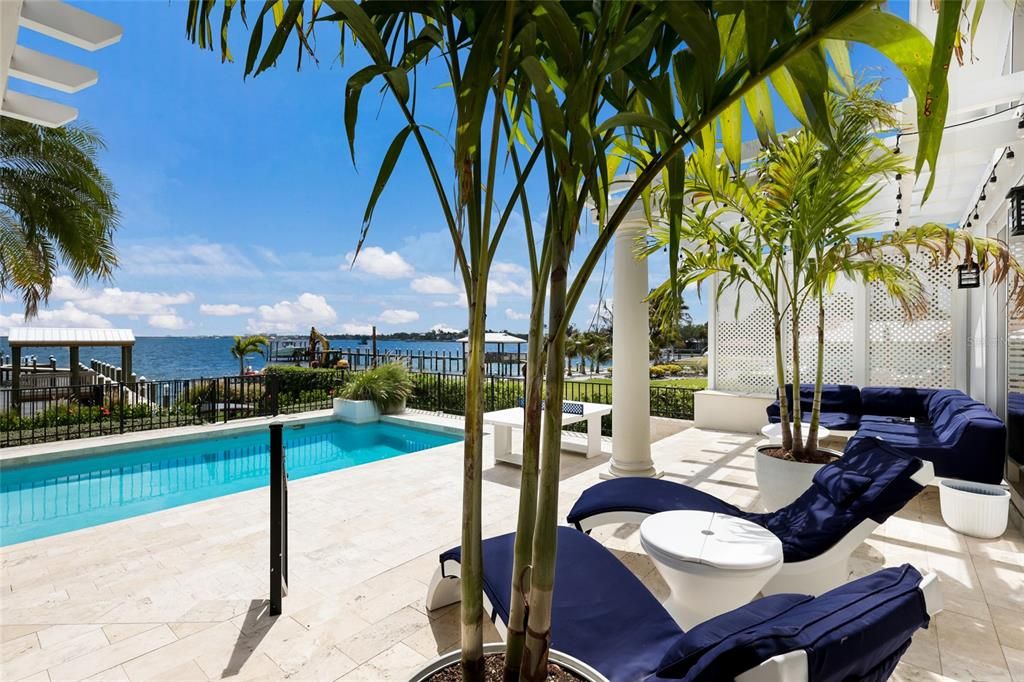 For Sale: $4,699,000 (5 beds, 4 baths, 6036 Square Feet)
