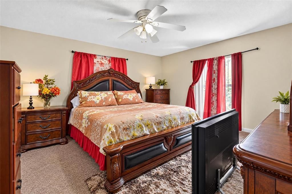 For Sale: $399,900 (4 beds, 0 baths, 2034 Square Feet)