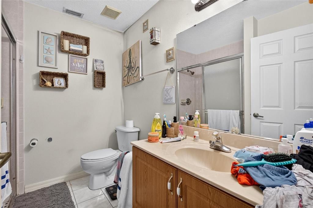 For Sale: $399,900 (4 beds, 0 baths, 2034 Square Feet)