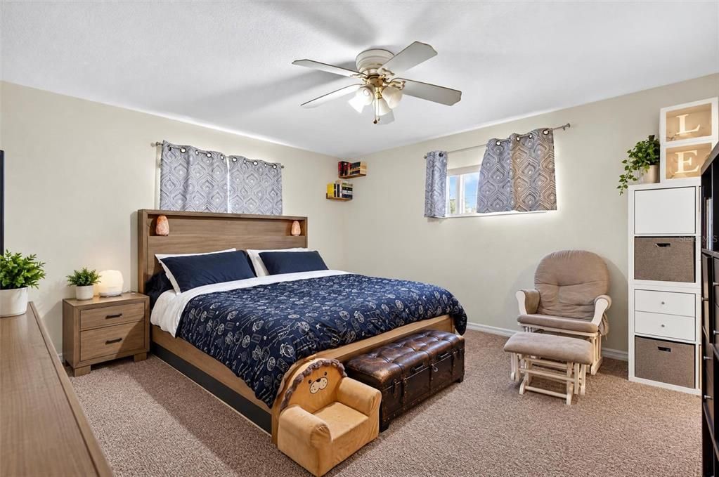 For Sale: $399,900 (4 beds, 0 baths, 2034 Square Feet)