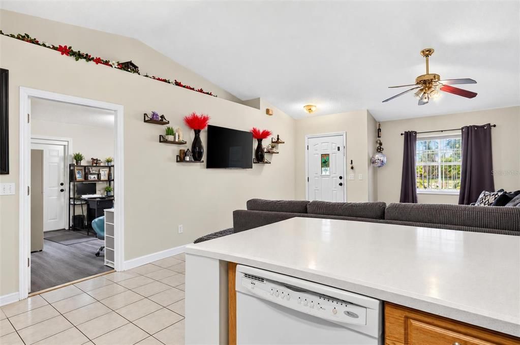 For Sale: $399,900 (4 beds, 0 baths, 2034 Square Feet)