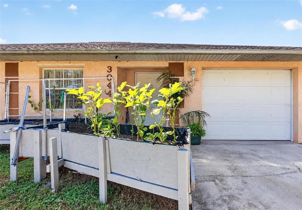 For Sale: $399,900 (4 beds, 0 baths, 2034 Square Feet)