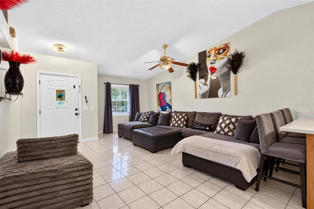 For Sale: $399,900 (4 beds, 0 baths, 2034 Square Feet)