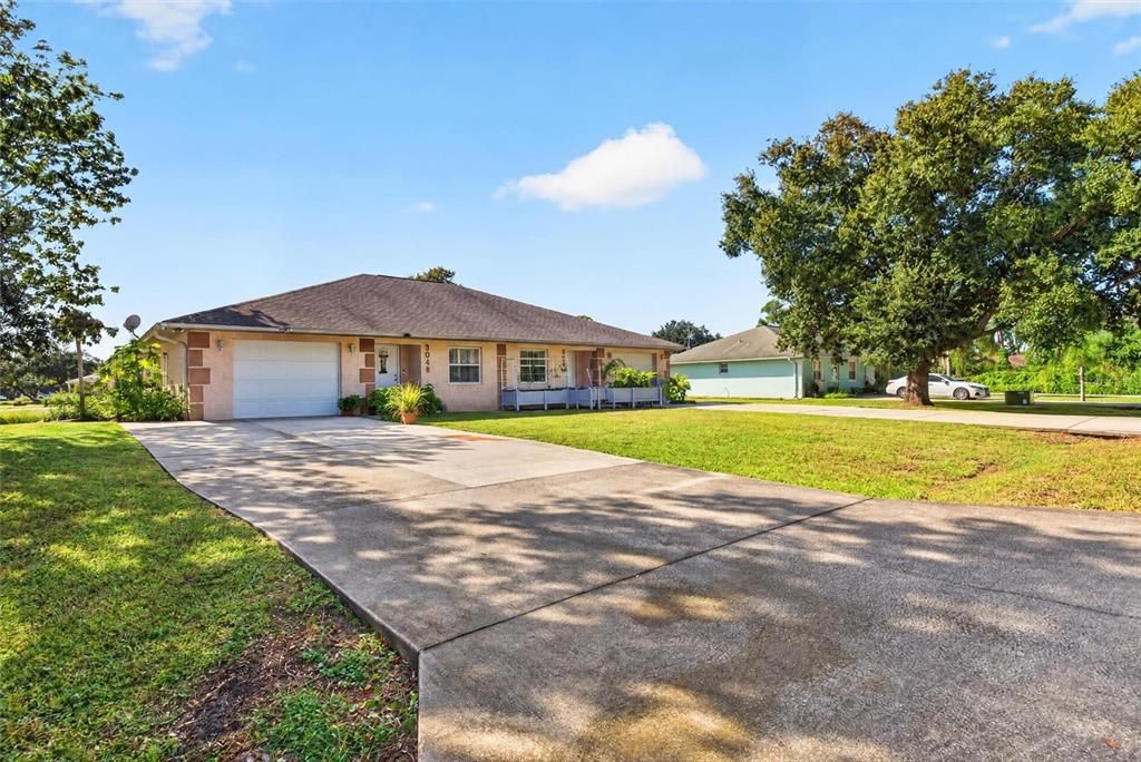 For Sale: $399,900 (4 beds, 0 baths, 2034 Square Feet)