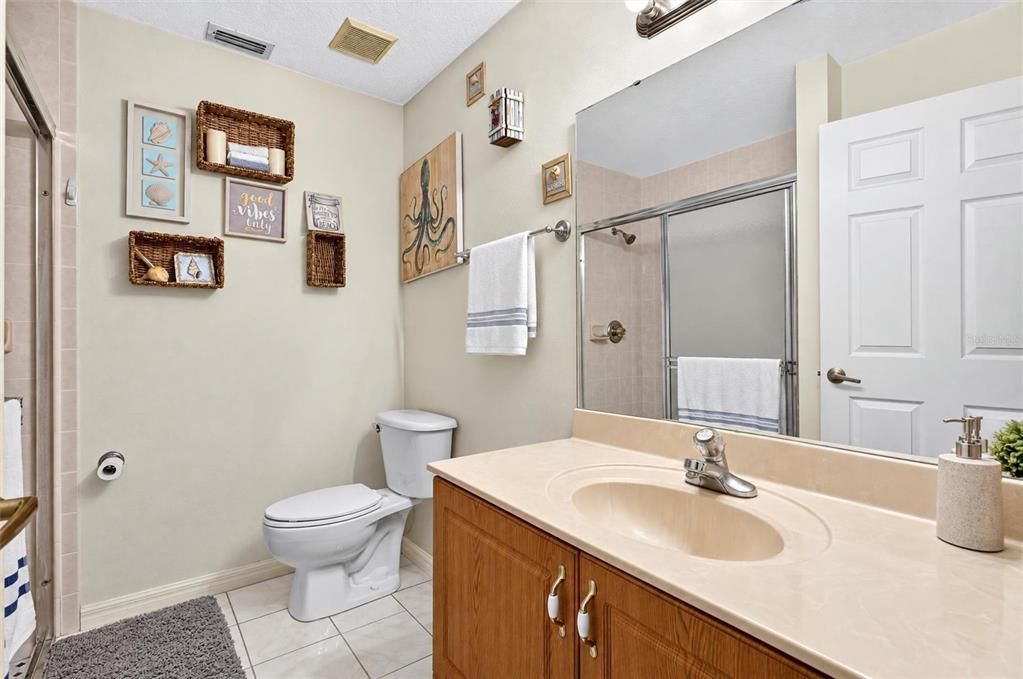 For Sale: $399,900 (4 beds, 0 baths, 2034 Square Feet)