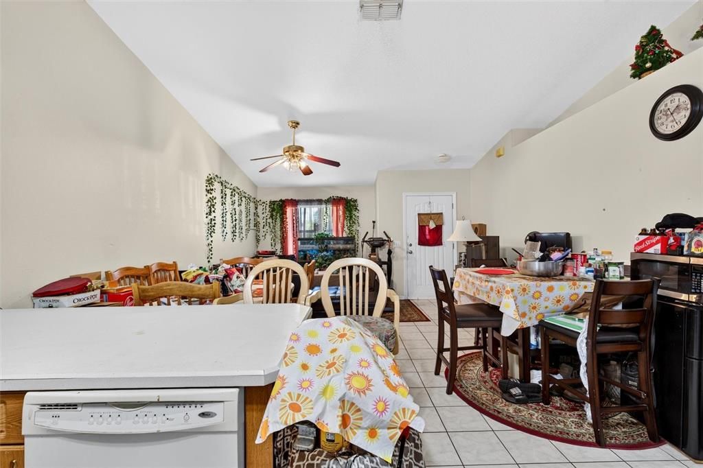 For Sale: $399,900 (4 beds, 0 baths, 2034 Square Feet)