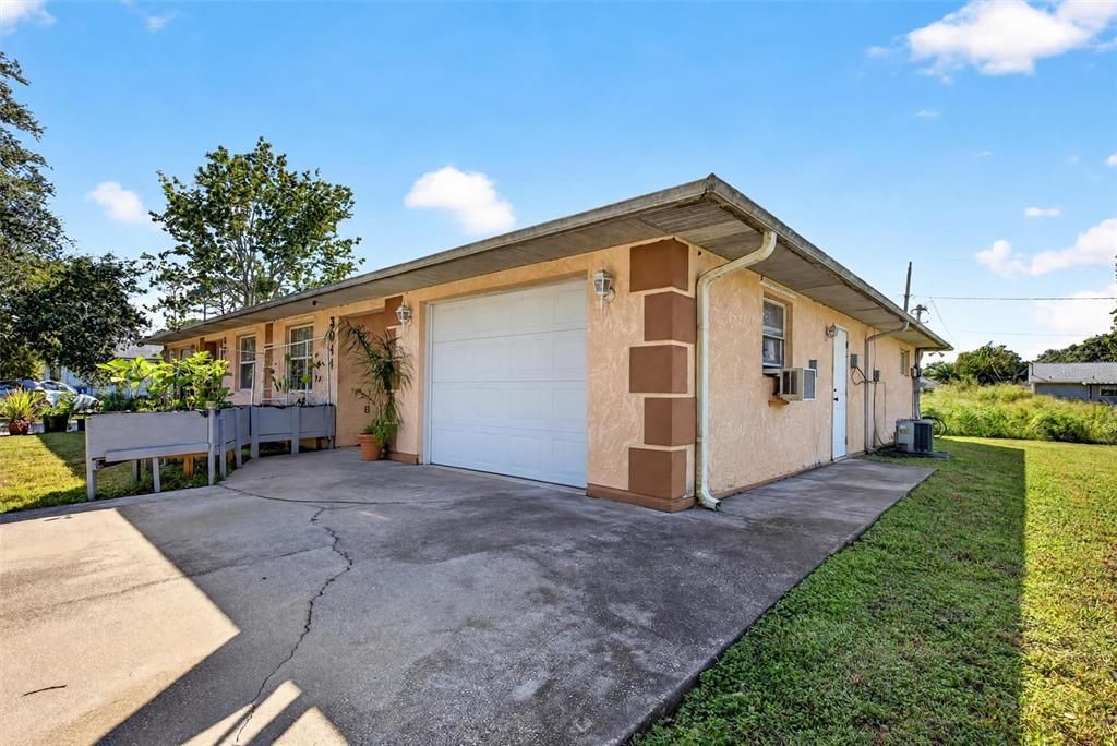 For Sale: $399,900 (4 beds, 0 baths, 2034 Square Feet)