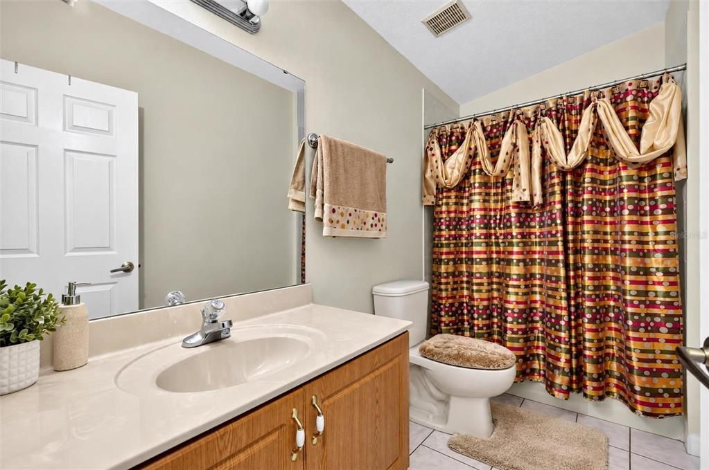 For Sale: $399,900 (4 beds, 0 baths, 2034 Square Feet)