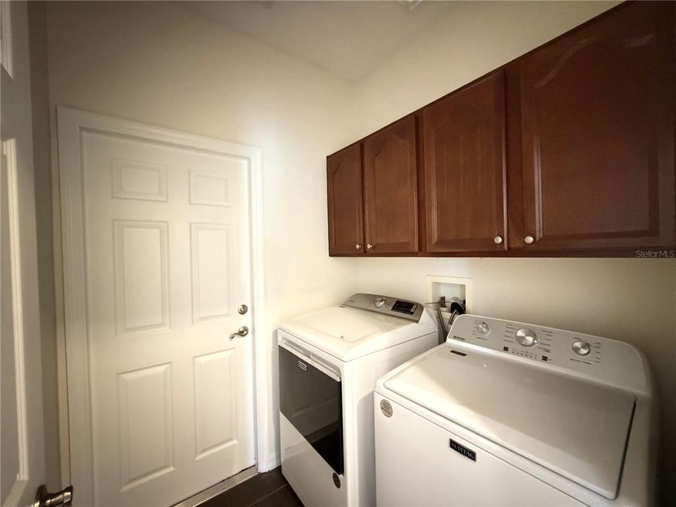 В аренду: $2,750 (3 спален, 2 ванн, 2085 Квадратных фут)