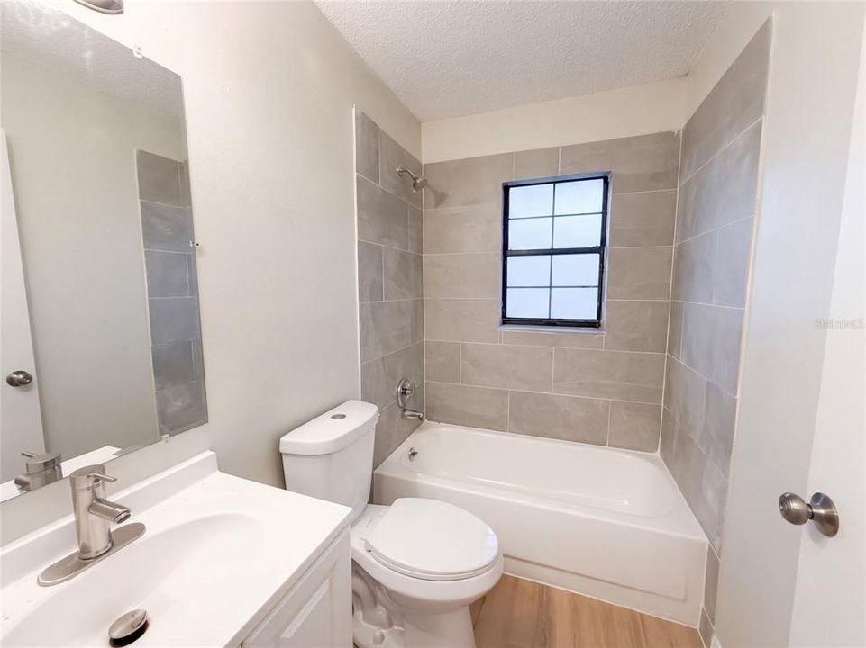 For Sale: $185,000 (3 beds, 2 baths, 1350 Square Feet)