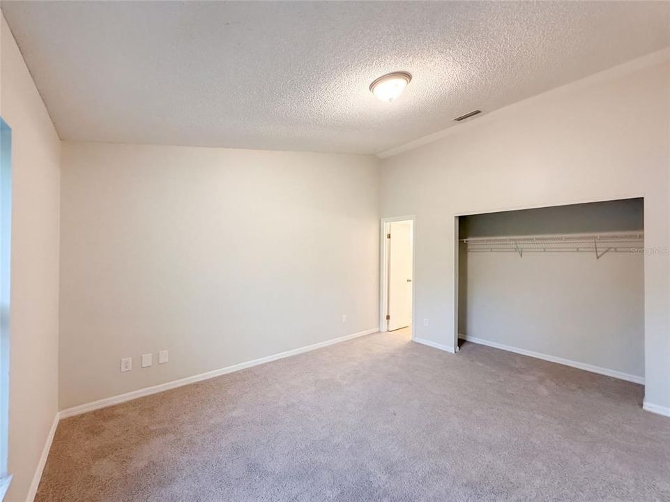 For Sale: $185,000 (3 beds, 2 baths, 1350 Square Feet)