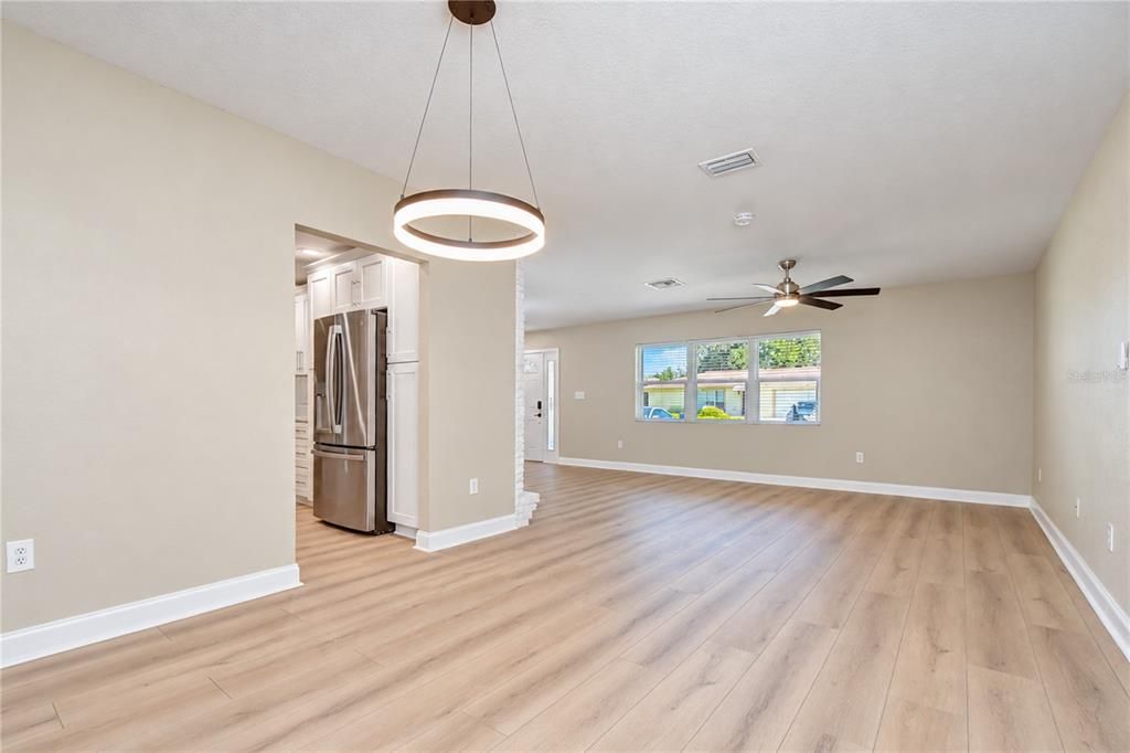 For Rent: $2,395 (3 beds, 2 baths, 2030 Square Feet)