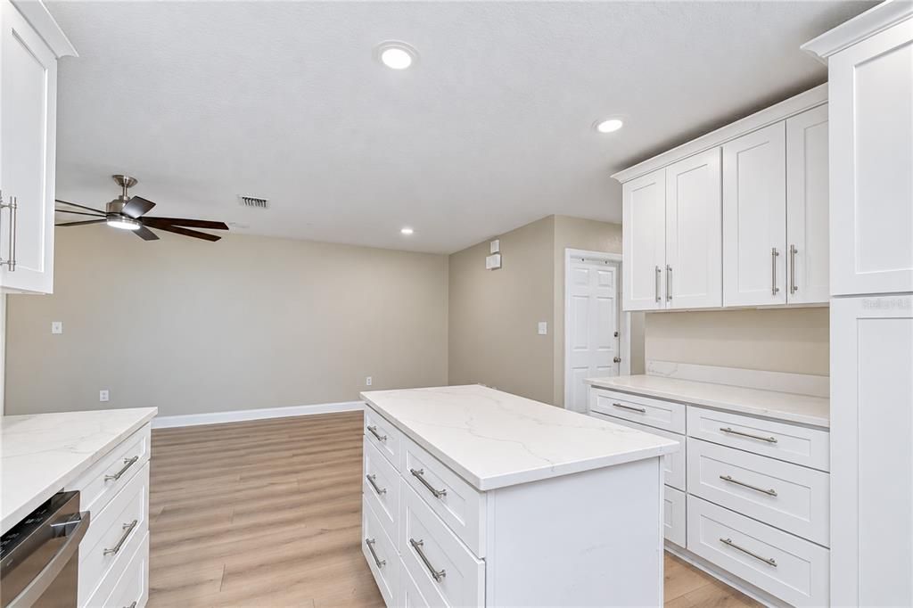 For Rent: $2,395 (3 beds, 2 baths, 2030 Square Feet)