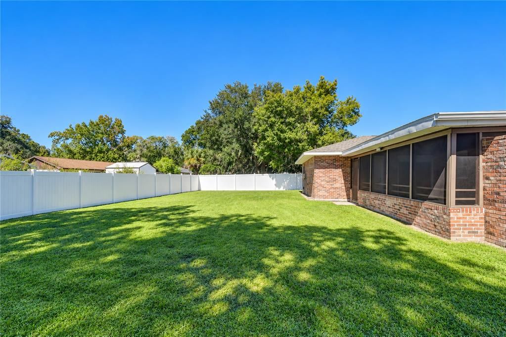 For Rent: $2,395 (3 beds, 2 baths, 2030 Square Feet)