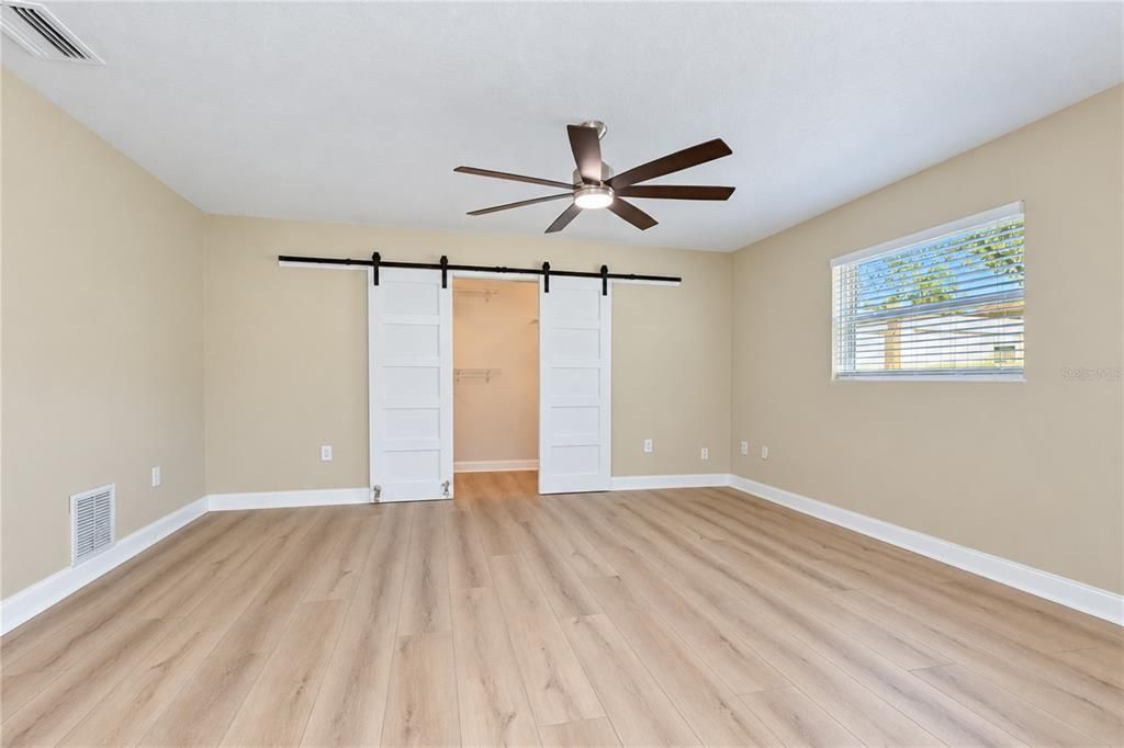 For Rent: $2,395 (3 beds, 2 baths, 2030 Square Feet)