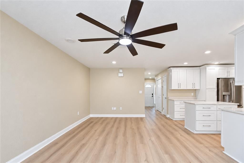 For Rent: $2,395 (3 beds, 2 baths, 2030 Square Feet)