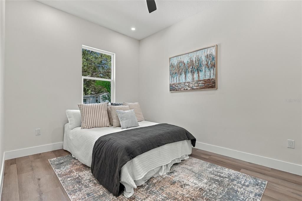 For Sale: $499,900 (3 beds, 2 baths, 1760 Square Feet)