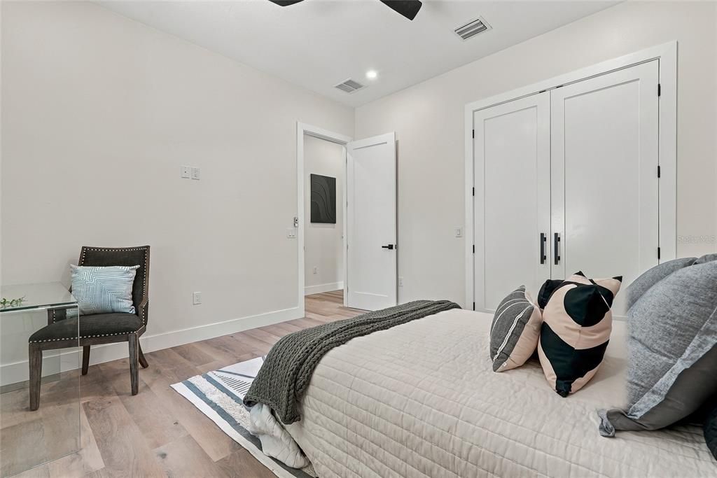For Sale: $499,900 (3 beds, 2 baths, 1760 Square Feet)