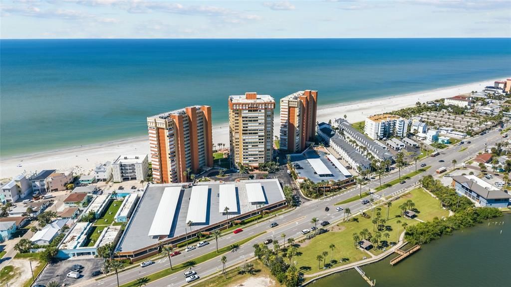 На продажу: $469,500 (1 спален, 1 ванн, 1060 Квадратных фут)