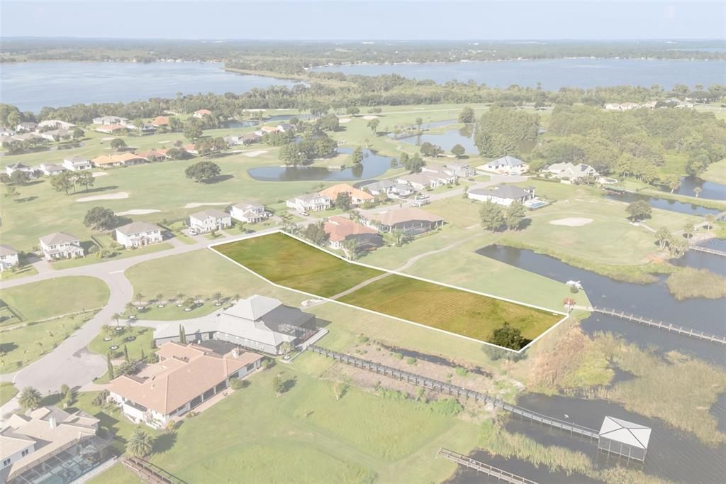 На продажу: $575,000 (1.26 acres)