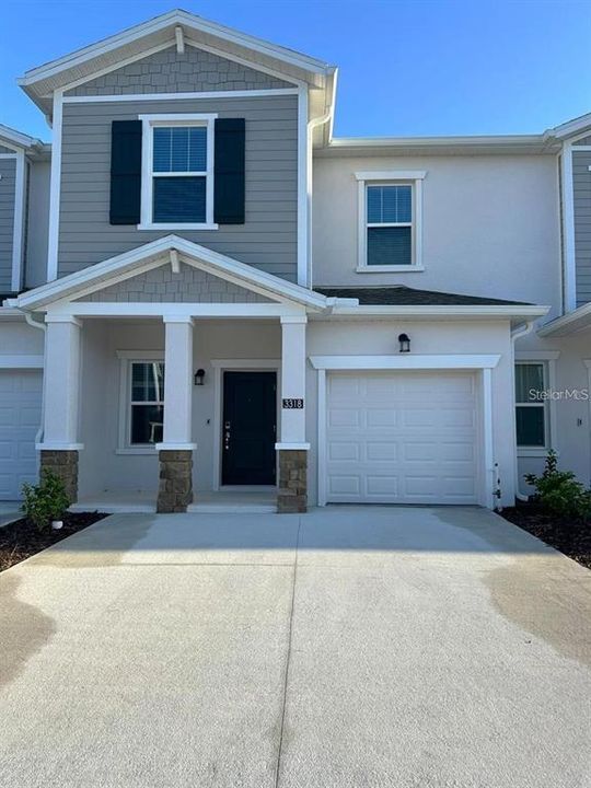For Rent: $1,850 (3 beds, 2 baths, 1834 Square Feet)