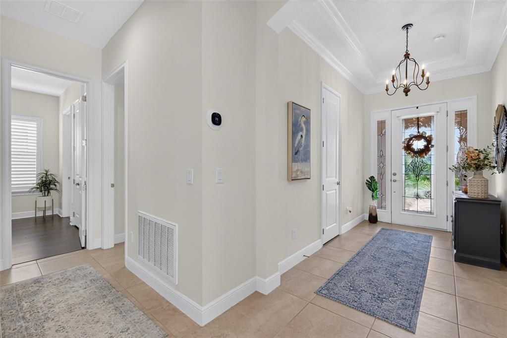 For Sale: $615,000 (3 beds, 3 baths, 2350 Square Feet)