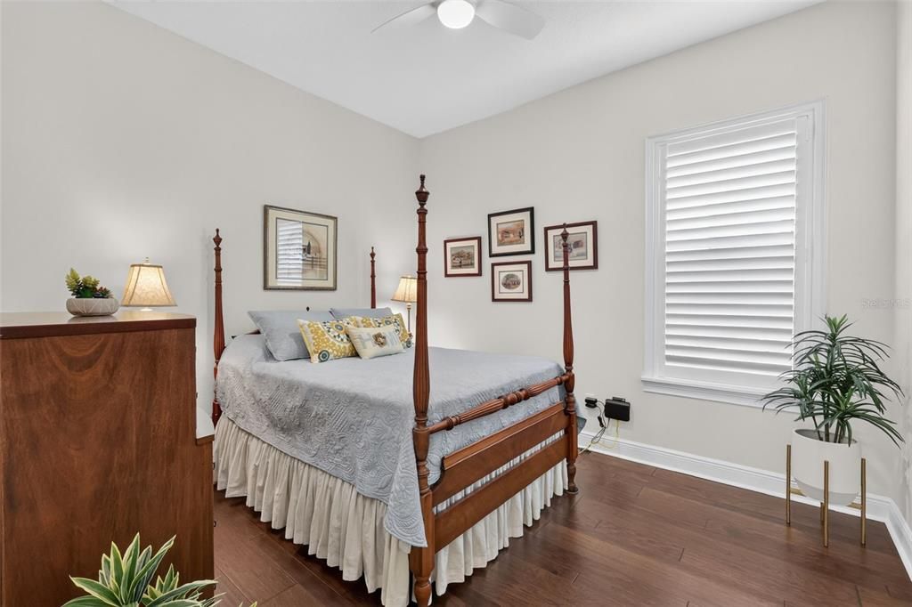 For Sale: $615,000 (3 beds, 3 baths, 2350 Square Feet)