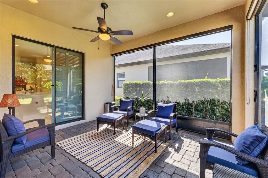 For Sale: $615,000 (3 beds, 3 baths, 2350 Square Feet)