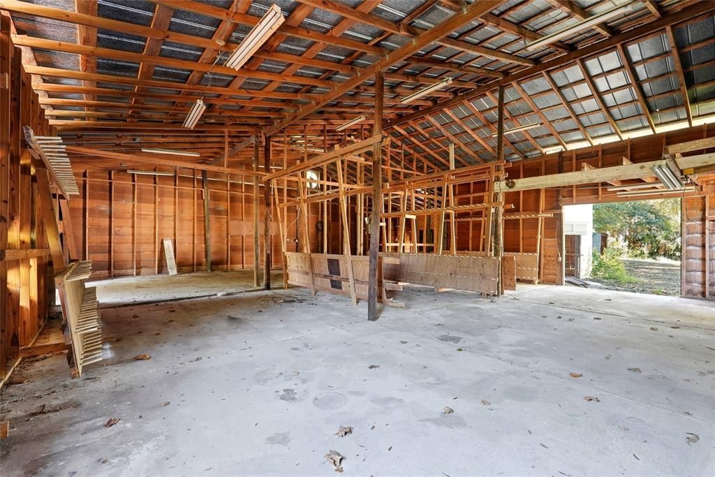 For Sale: $350,000 (3 beds, 2 baths, 1664 Square Feet)