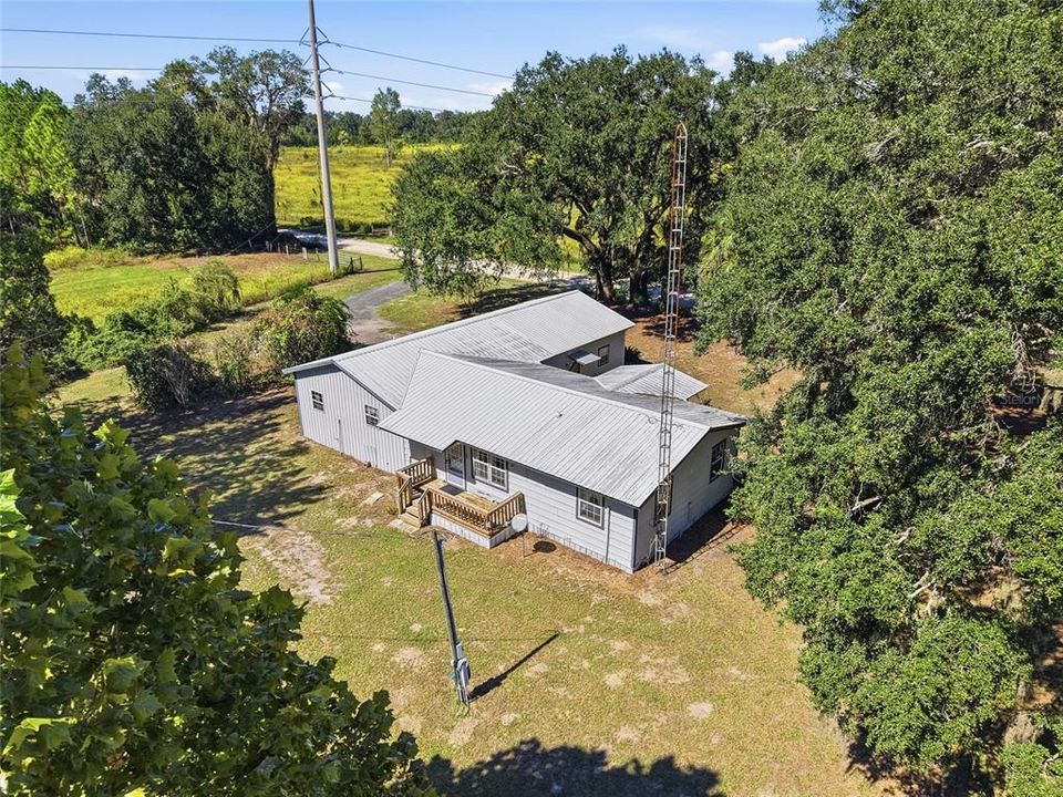 For Sale: $350,000 (3 beds, 2 baths, 1664 Square Feet)