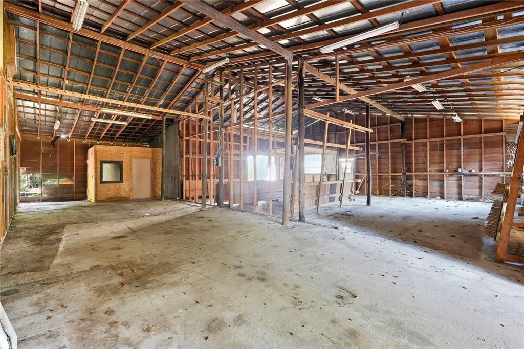 For Sale: $350,000 (3 beds, 2 baths, 1664 Square Feet)