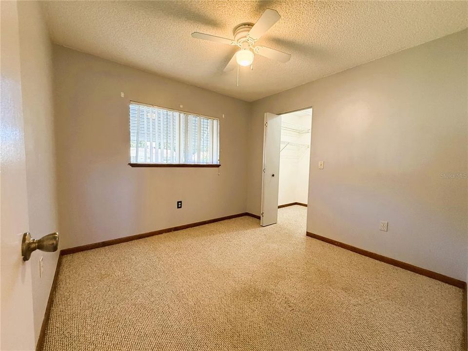 For Sale: $145,000 (2 beds, 1 baths, 744 Square Feet)