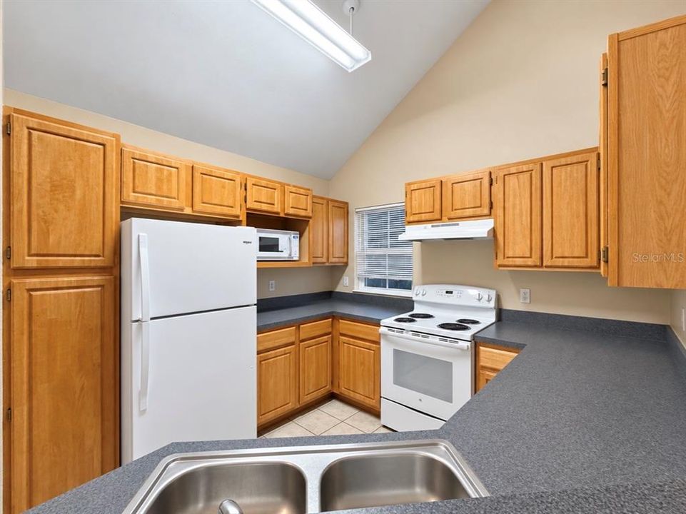 For Rent: $1,680 (2 beds, 2 baths, 1256 Square Feet)