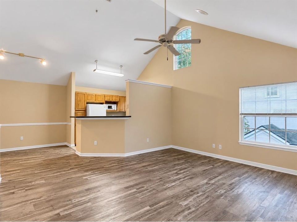 For Rent: $1,680 (2 beds, 2 baths, 1256 Square Feet)