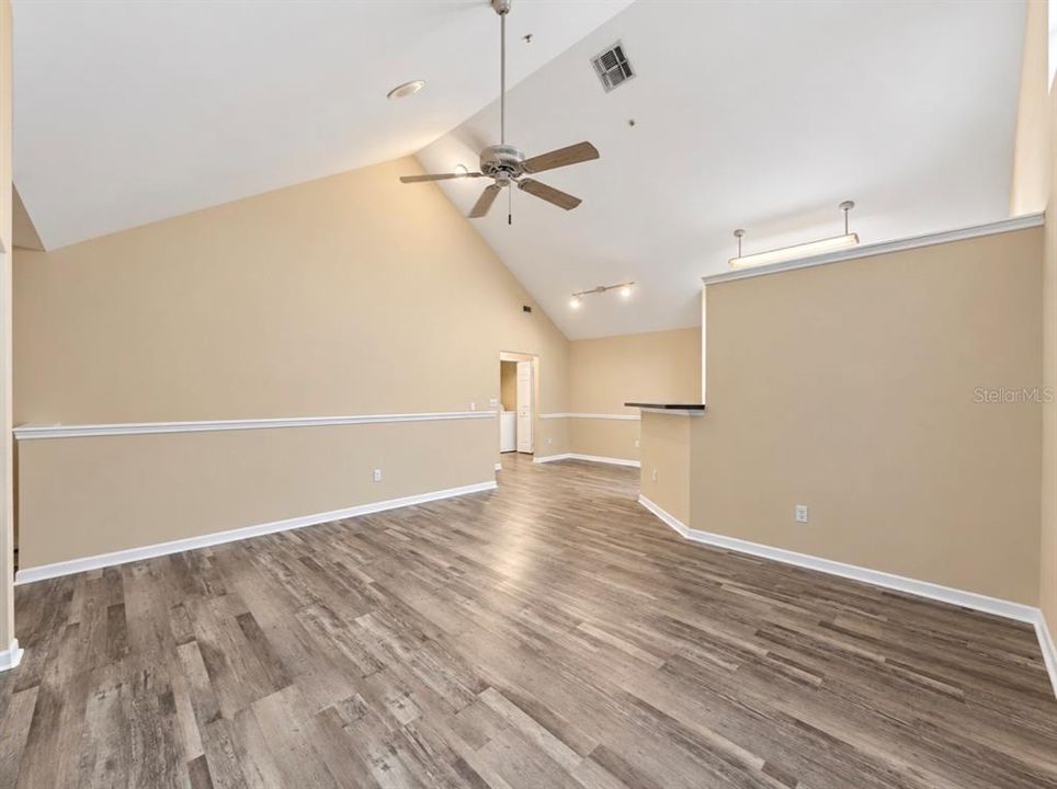 For Rent: $1,680 (2 beds, 2 baths, 1256 Square Feet)