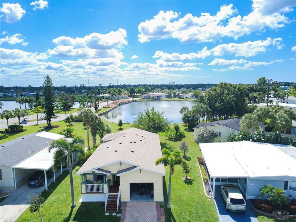 На продажу: $239,000 (2 спален, 2 ванн, 1286 Квадратных фут)