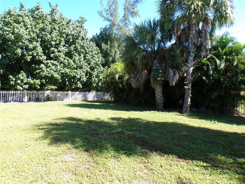 En Venta: $222,000 (3 camas, 2 baños, 1468 Pies cuadrados)