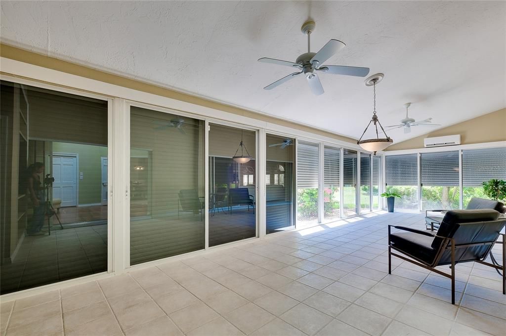 En Venta: $589,000 (3 camas, 2 baños, 3009 Pies cuadrados)